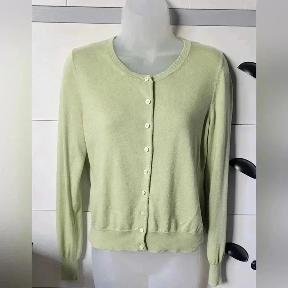 Banana Republic Cardigan sweater, Pastel Green, womens size Medium - Picture 2 of 12
